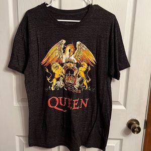 Hot Topic Queen Shirt